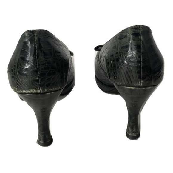 Donald J. Pliner Moc-Croc Pumps, Size 6 - Picture 2 of 5